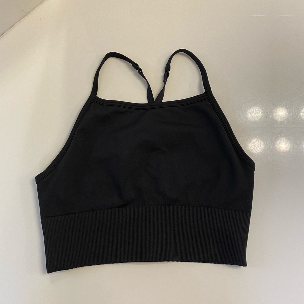 Lululemon high neck bra